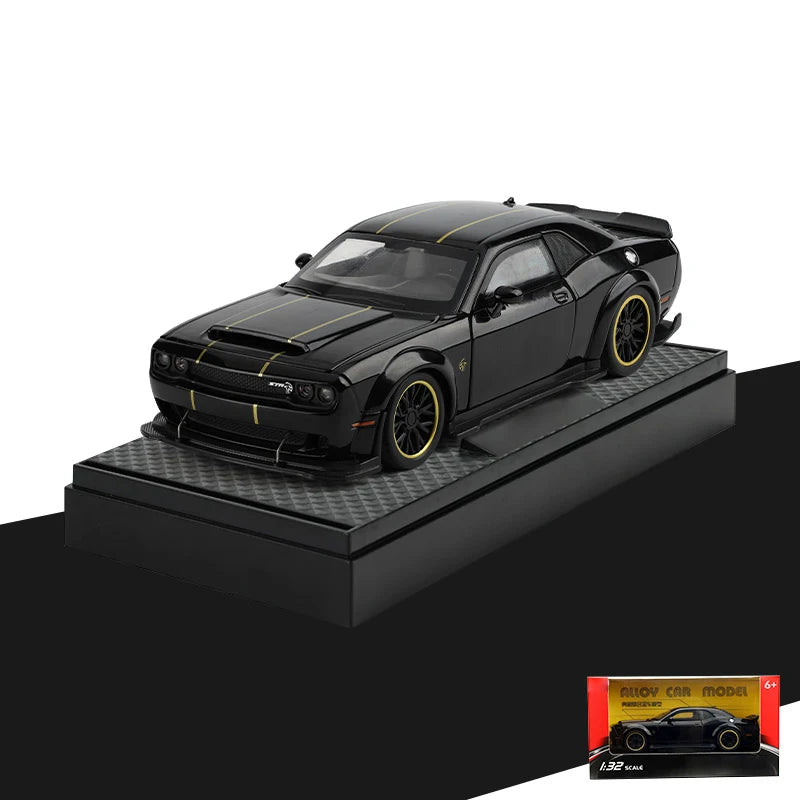 1:32 Dodge Challenger SRT Hellcat Redeye V8 Alloy Metal Diecast Model American Muscle Sports Car Collection of Hobby Decorations