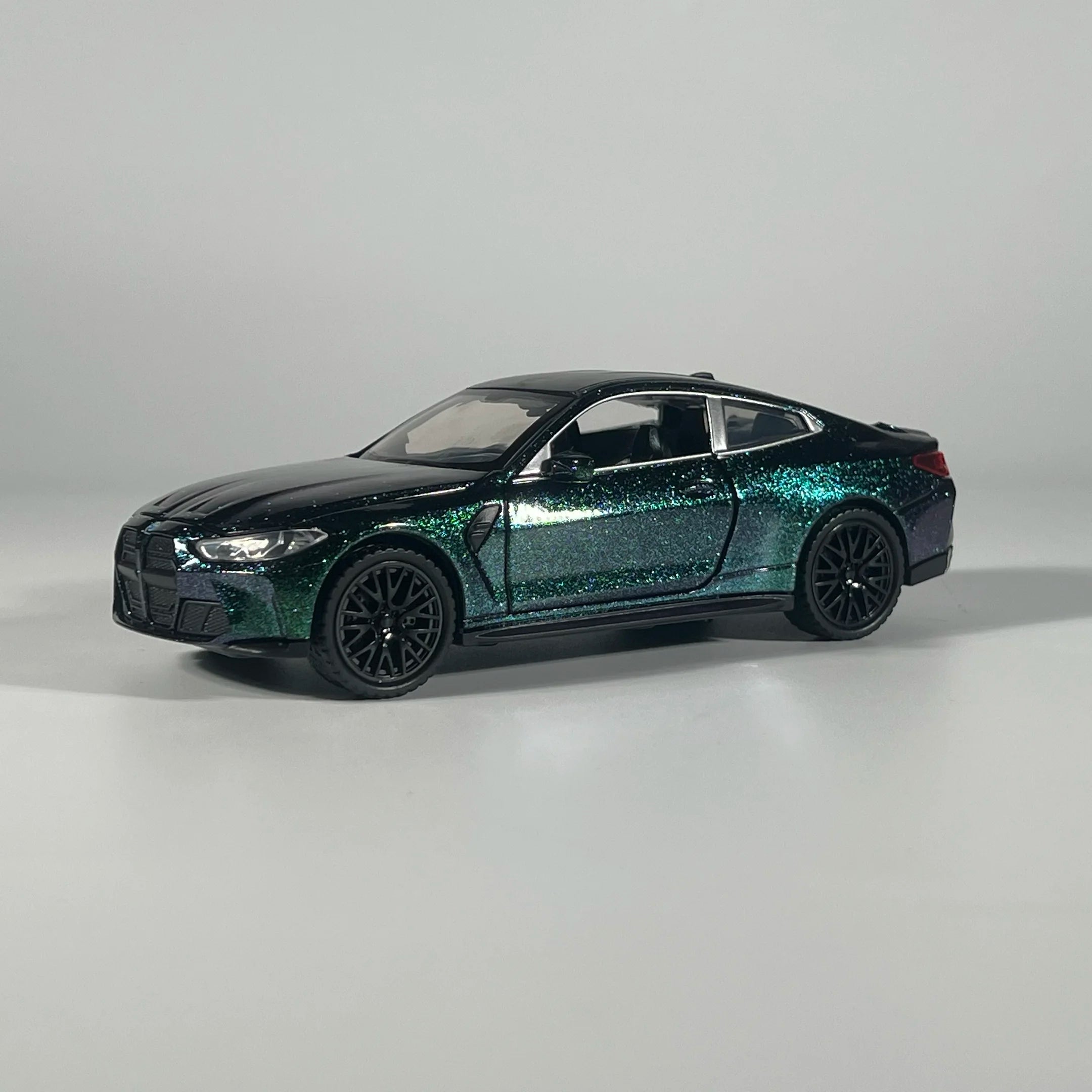 1:32 BMW M4 Coupe Sports Car Alloy Metal Diecast Model Car Home Trendy Toys Ornaments for Children Holiday Gifts with Friend Boy