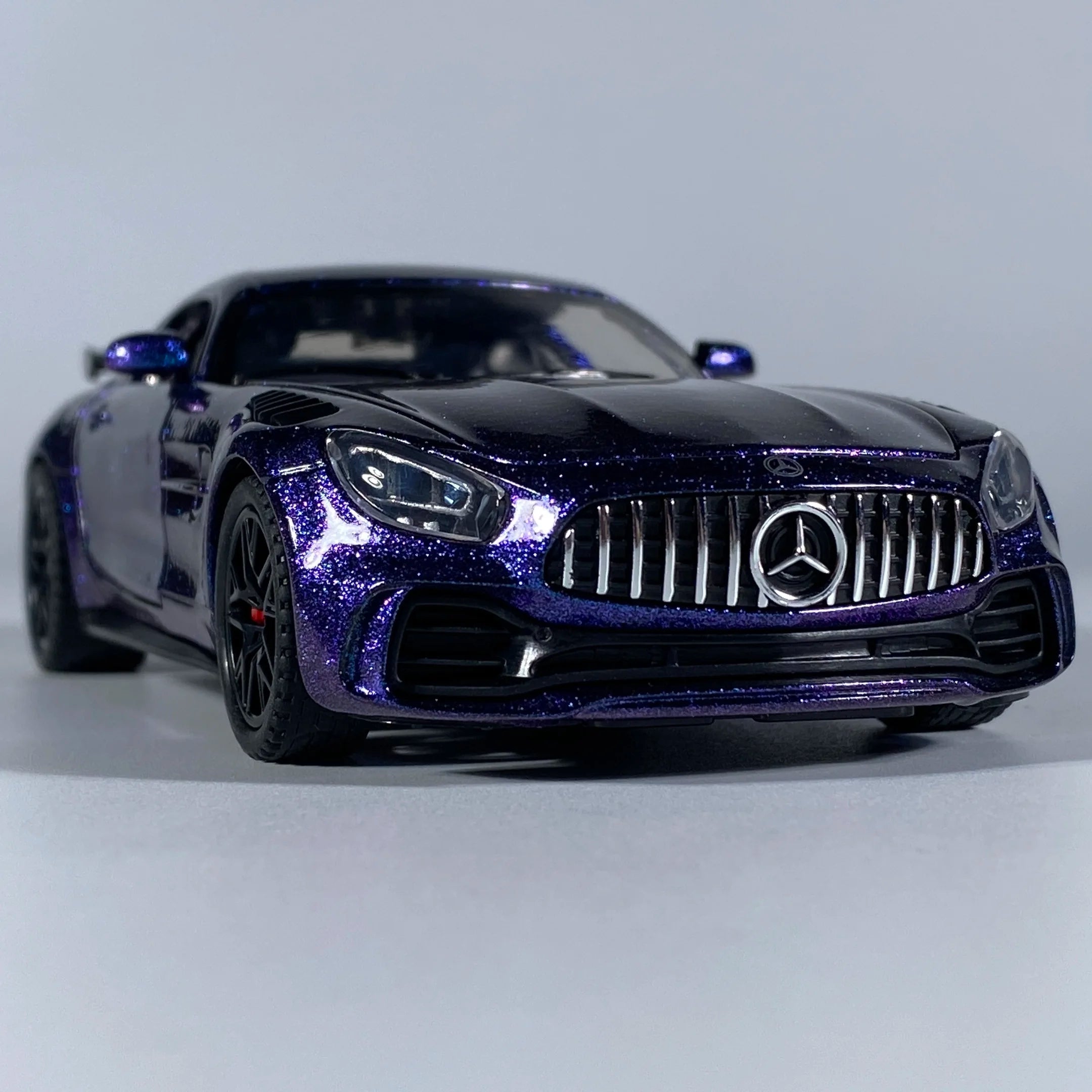 1:32 Benz AMG GT Super Sports Car Alloy Diecast Model Car with Sound Light Pull Back Children'S Toy Car Decoration Hobby Collect