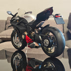 Ducati V4S Spray 1/6