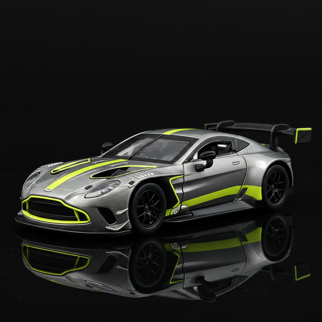 Aston Martin Vantage GT3 gris fondo negro