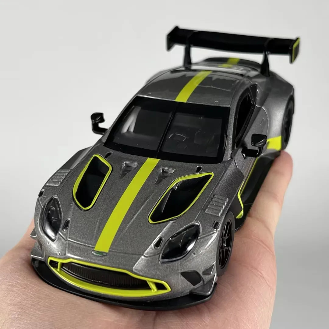  Aston Martin Vantage GT3 1:31