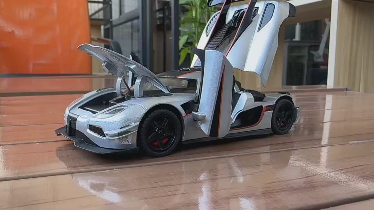 Koenigsegg ONE 1:32